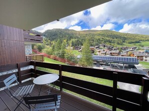 Outdoor dining - Valmorel - 2-room apt for 5, ski-in/ski-out, near shops (Valmorel)