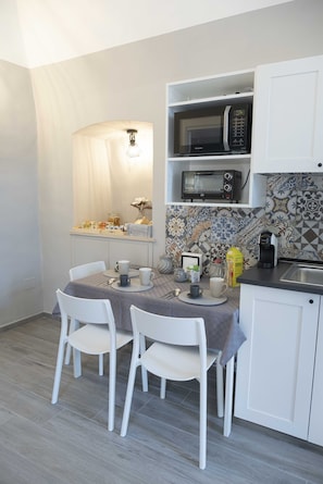 Shared kitchen - Il Pendio B&B (Bisceglie)