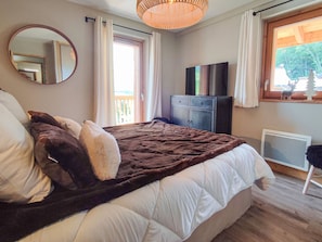 4 chambres, Wi-Fi gratuit, draps fournis