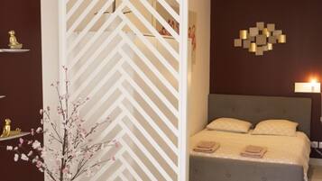 1 bedroom, iron/ironing board, WiFi (free), bed sheets