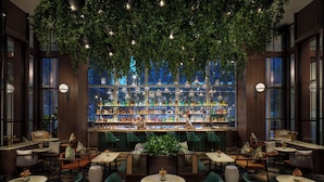 Bar (on property) - Shangri-La Qiantan, Shanghai (Shanghai)
