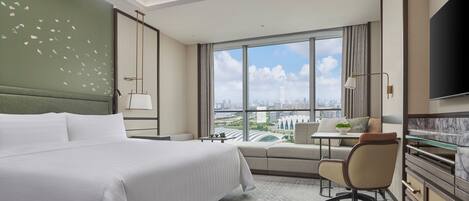 Minibar, in-room safe, desk, laptop workspace