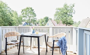 Master Family Suite with Balcony, incl. 192 Euro Cleaning Fee | Terrace/patio - ReetTraum (Ostseebad Prerow)