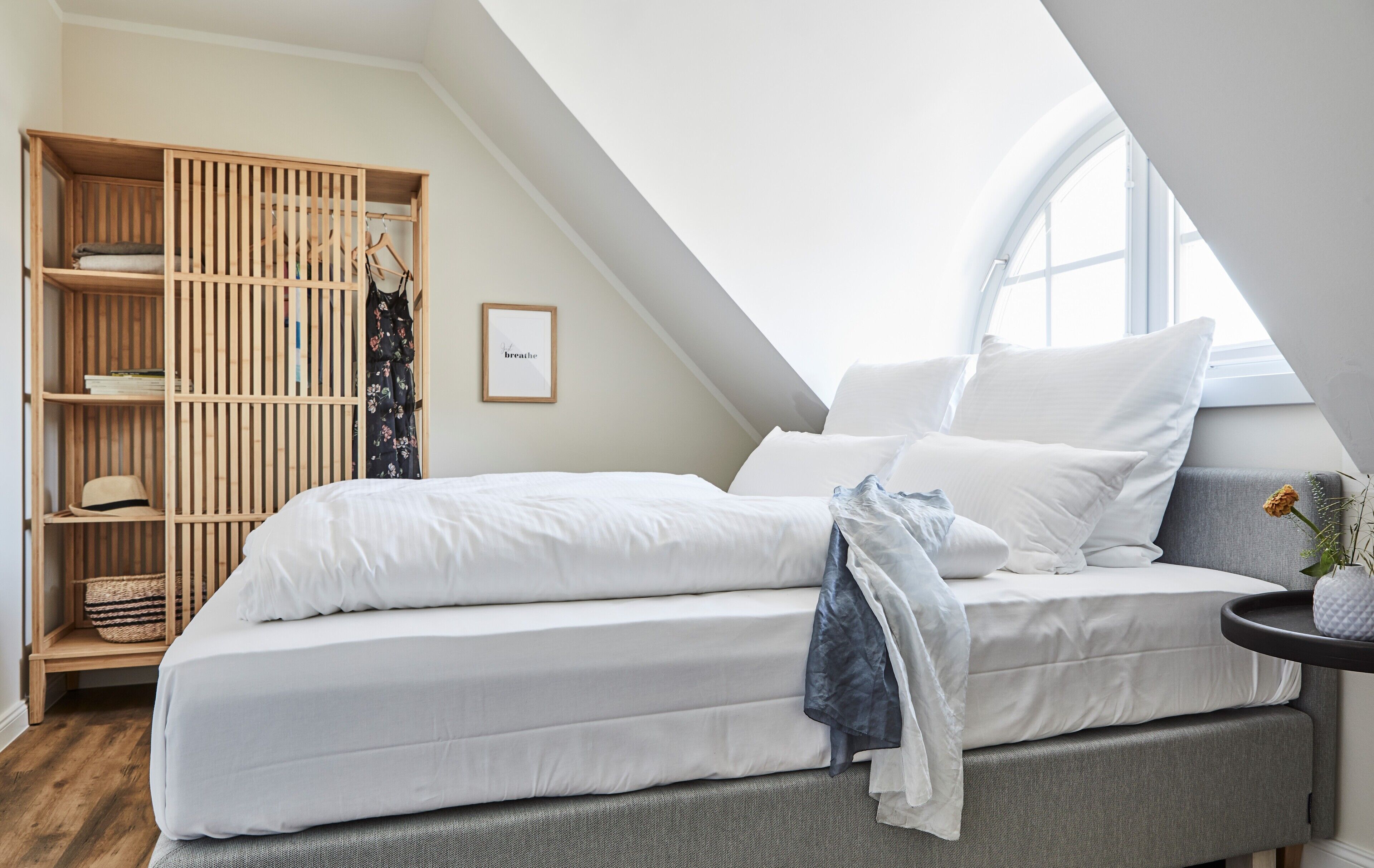 Sunrise Suite with Balcony, incl. 105 Euro Cleaning Fee | Premium bedding, iron/ironing board, free WiFi, bed sheets