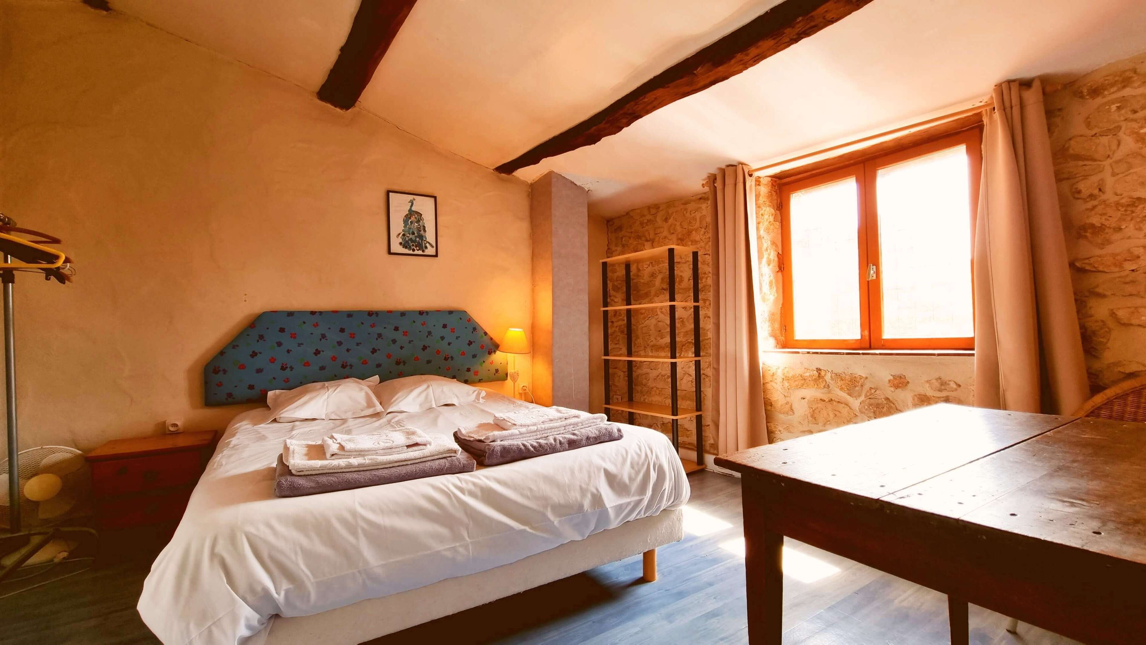 3 bedrooms, iron/ironing board, WiFi