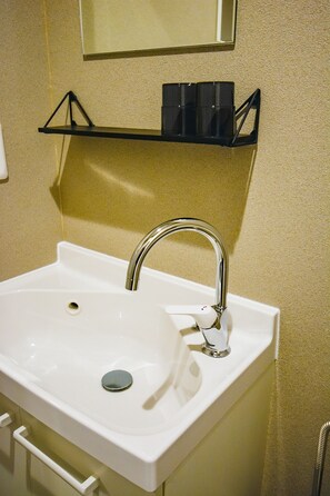 Haartrockner, Handtücher