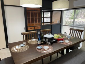 Dining - Polaris113Villa20475inTVNintendoSwitchPS5WI / Anan Tokushima (Anan)