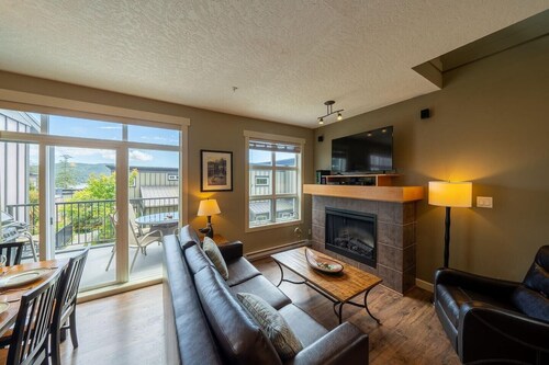 Sooke 2 Bedroom Townhome