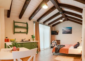 4 bedrooms, iron/ironing board, free WiFi, bed sheets - Casa Nuoneti - Four Bedroom Holiday Home with Pool (Zminj)