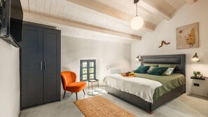 4 camere, ferro/asse da stiro, Wi-Fi, lenzuola