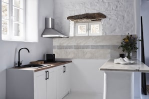 Two Bedroom Sea View House | Private kitchen | Mini-fridge, stovetop, cookware/dishes/utensils