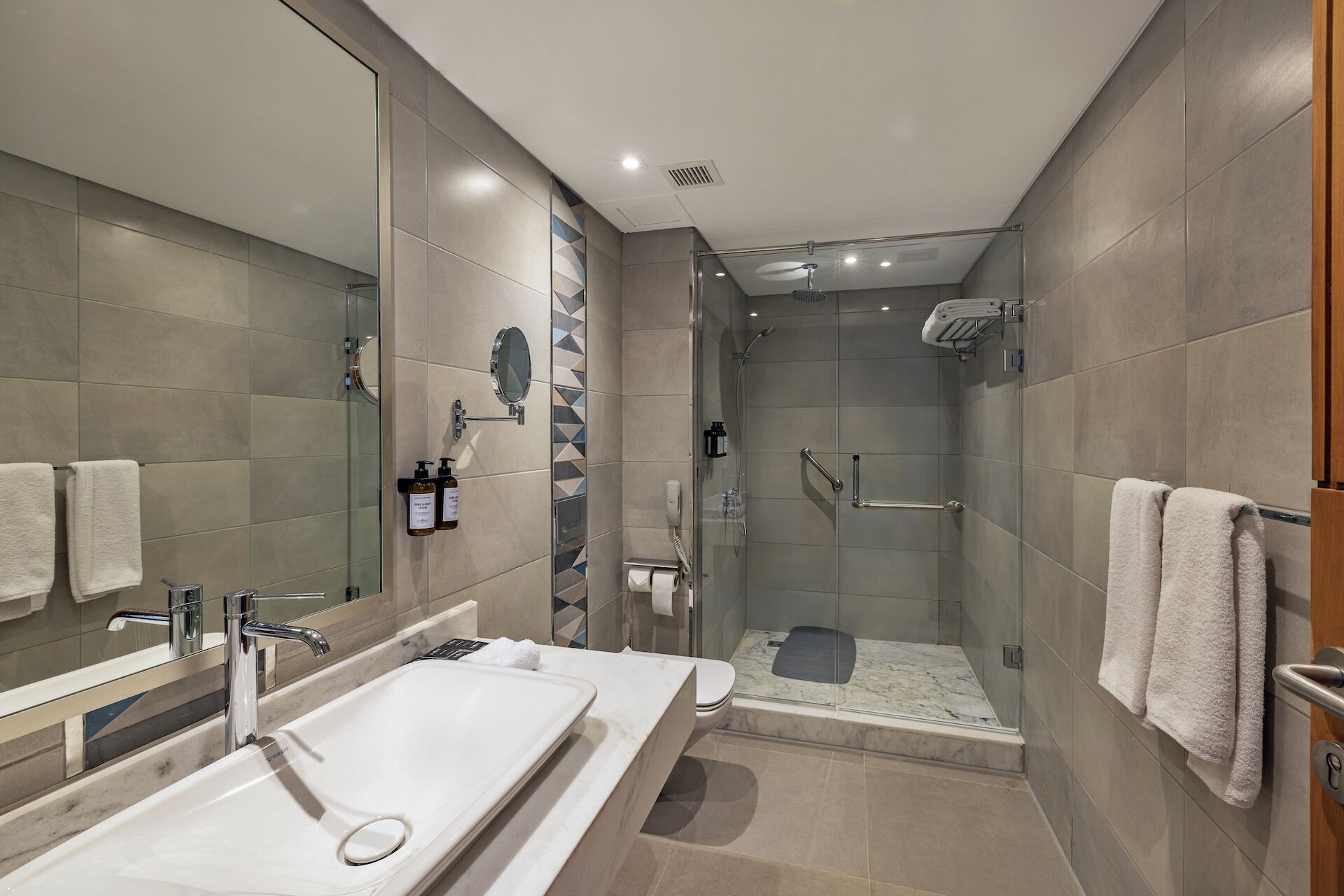 shower, free toiletries, hair dryer, bathrobes