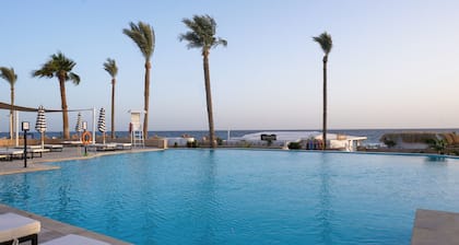 SUNRISE Remal Beach Resort