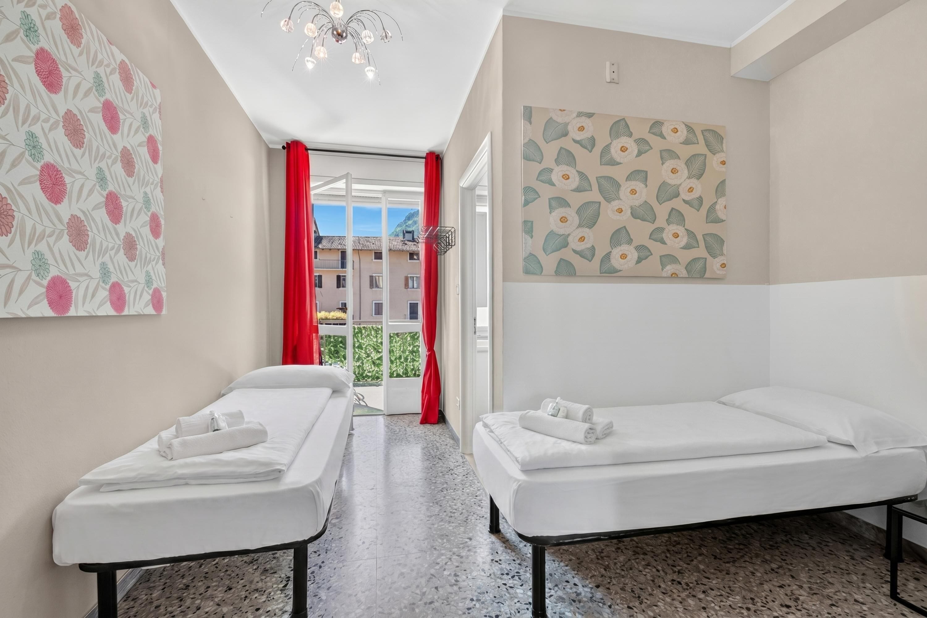 4 bedrooms, iron/ironing board, free WiFi, bed sheets