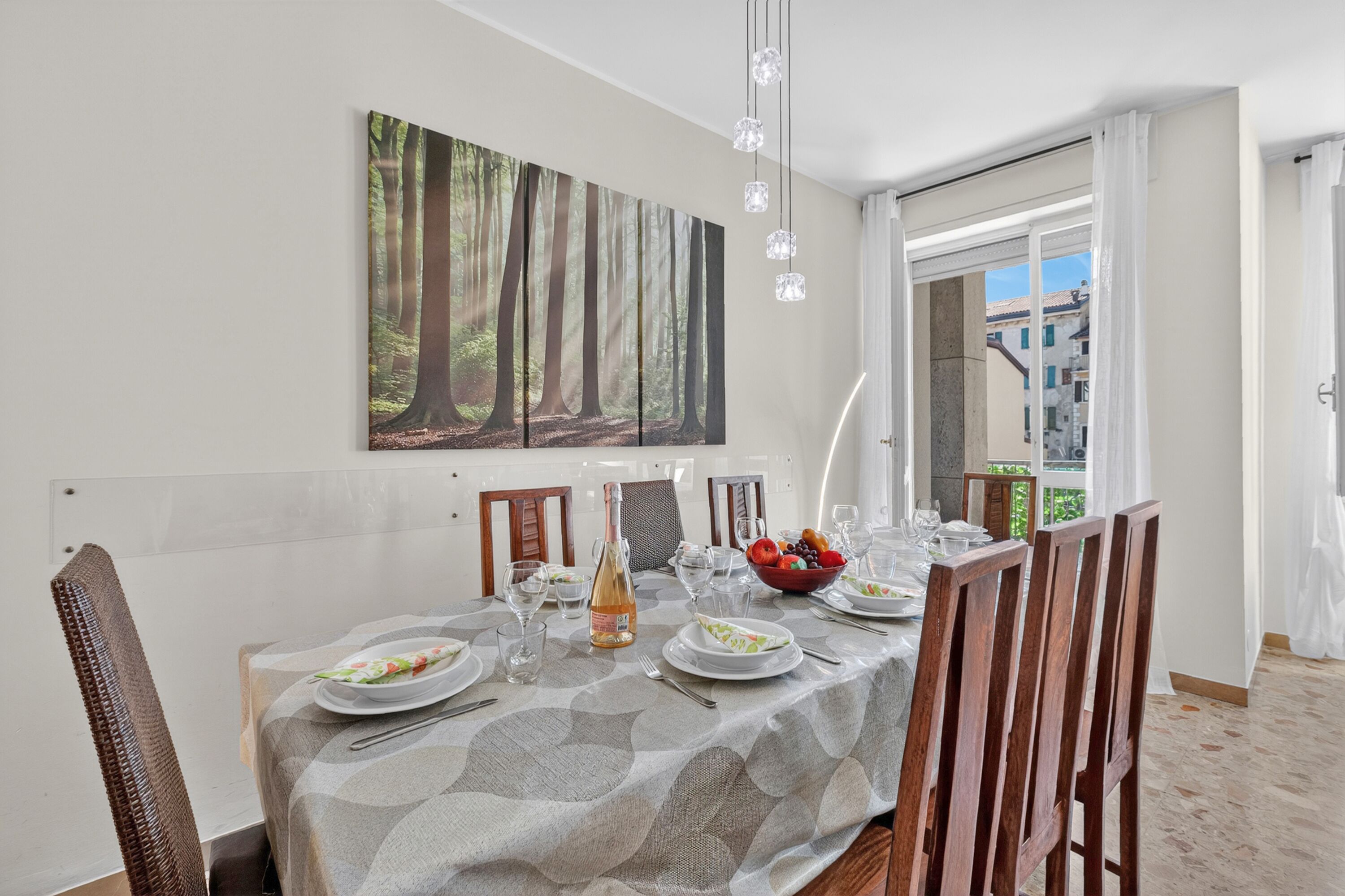 Family Apartment, Multiple Bedrooms, 2 Bathrooms (Riva Dante Apartment) | Dining