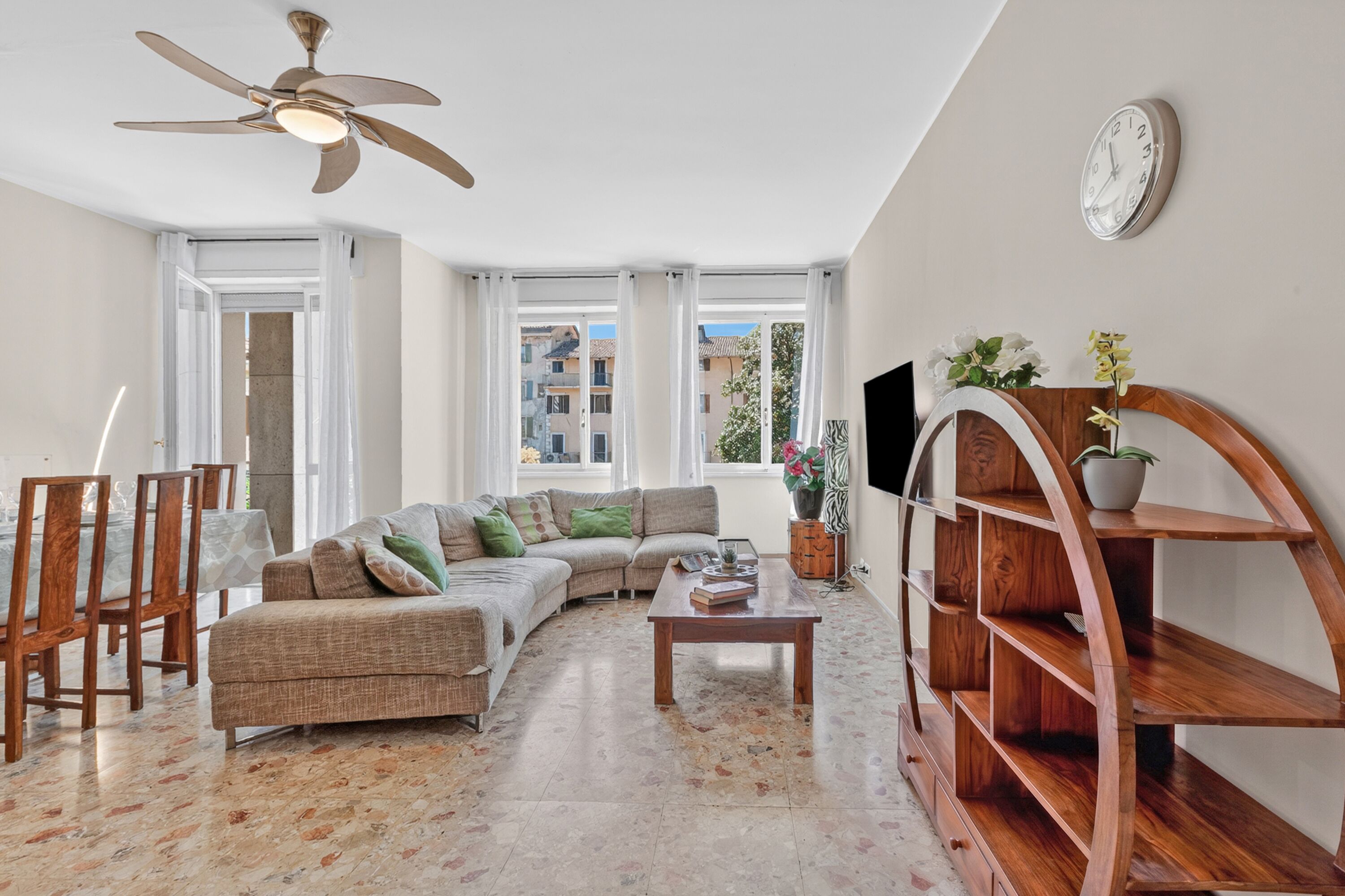 21-inch TV with cable channels