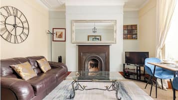 30-inch TV with digital channels