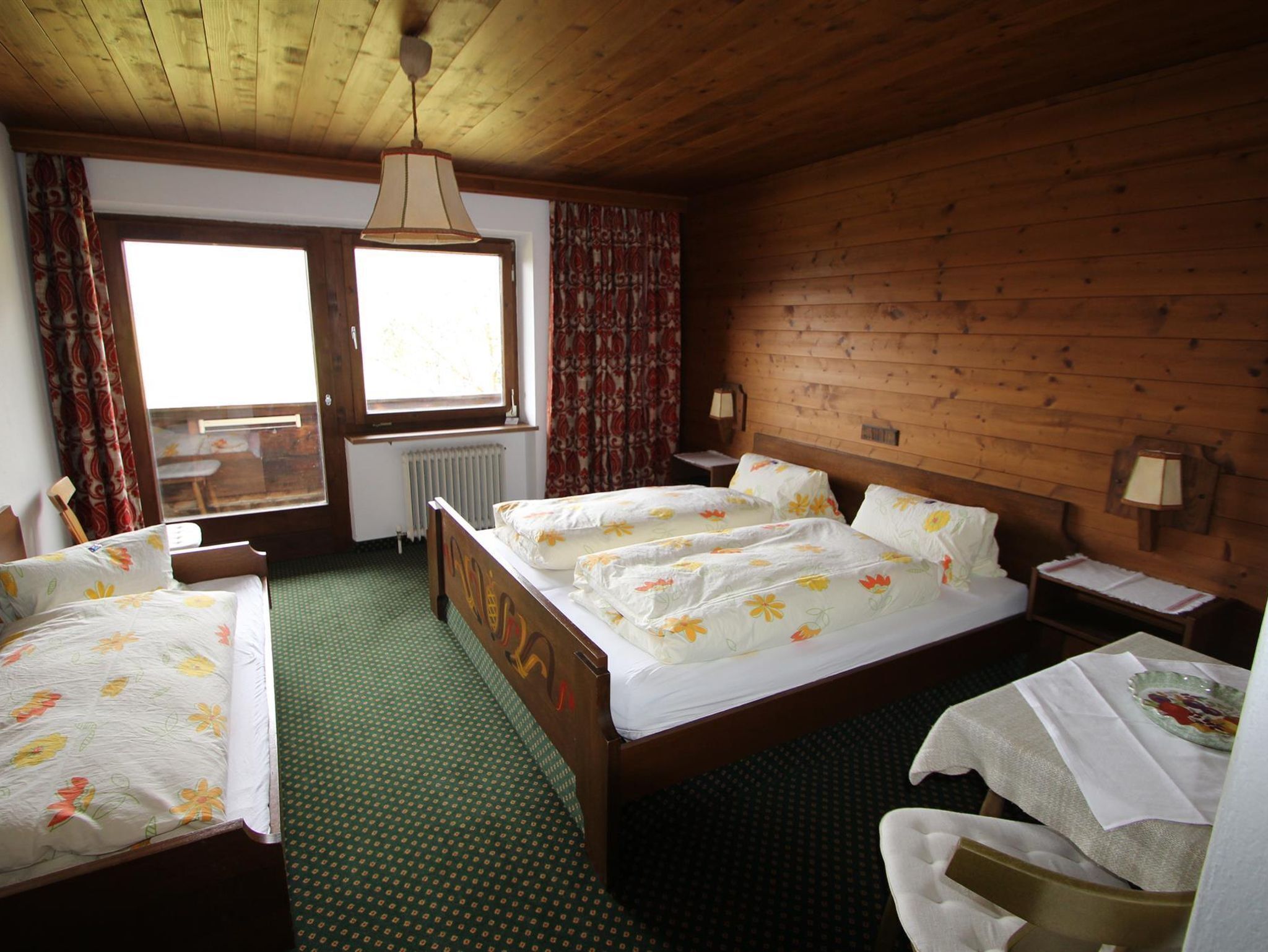 Dreibettzimmer mit Balkon - Pension Christoph