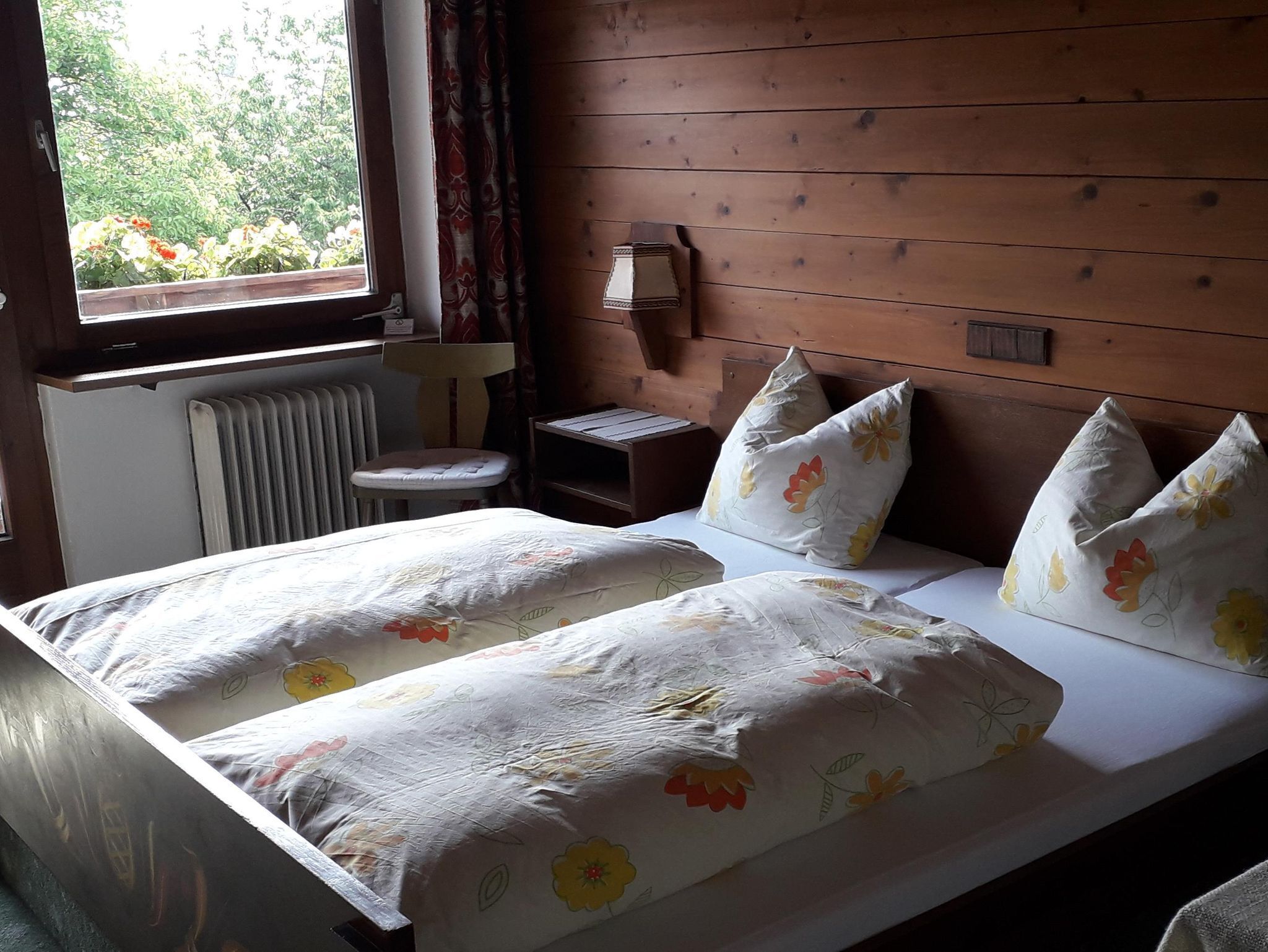 Vierbettzimmer mit Balkon - Pension Christoph