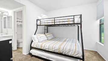 2 chambres, fer et planche Ă repasser, lit parapluie, Wi-Fi