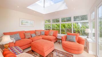 Cottage | Living room