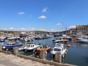 Cottage | Marina