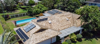 New $599 Special! Beautiful 3 Bed Home With A/C. Upgraded Pool Area.