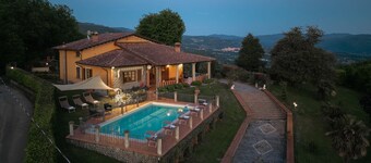 Colle Santa Cristina, Castelnuovo di Garfagnana, Lucca and Viareggio