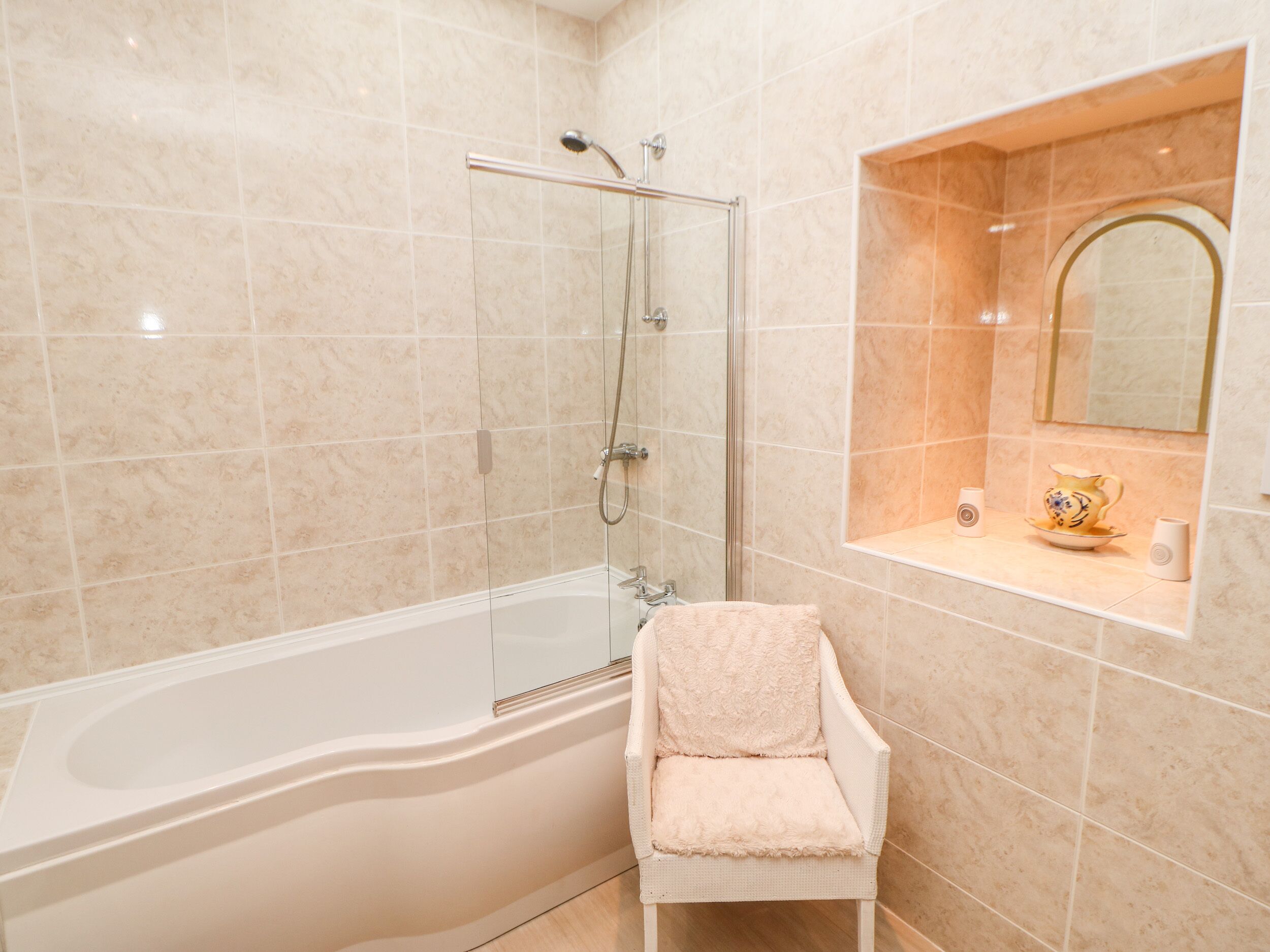 Cottage | Bathroom | Shower