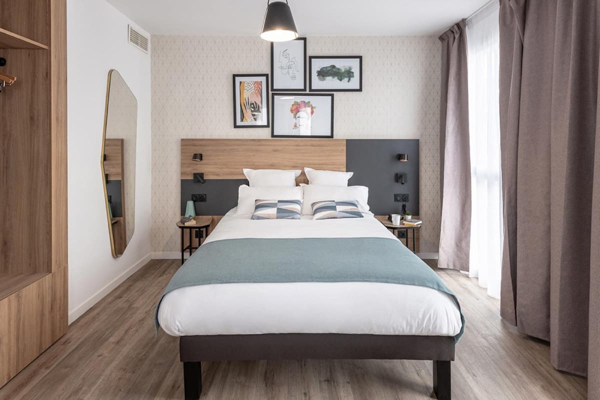 Apartamento, 1 habitación | 1 dormitorio, ropa de cama de alta calidad, caja fuerte y escritorio
