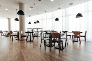 Daily buffet breakfast (EUR 19 per person)