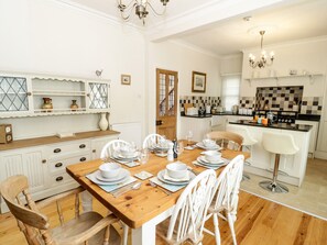 Interior - Min Y Don (Colwyn Bay)