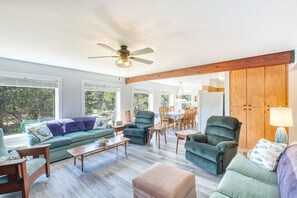 Smart TV, fireplace, video games, table football
