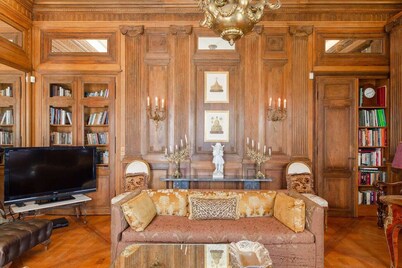 Imperial Villa "Chateau Algarve" in Cap d'Antibes