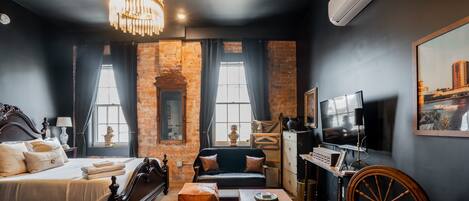 2 chambres, fer et planche à repasser, Wi-Fi, draps fournis