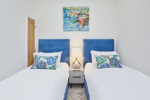 4 soverom, strykejern/-brett, wi-fi og sengetøy