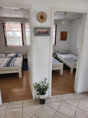 2 bedrooms, WiFi, bed sheets