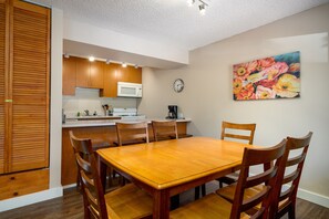 Dining - Whistler Village - Redwood 10 2 Bedroom Condo by RedAwning (Steamboat Springs)