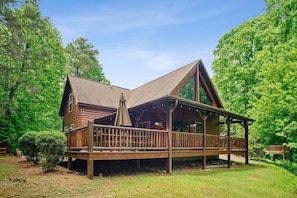 Cabin, 3 Bedrooms | Exterior