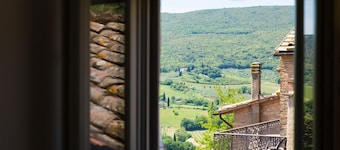 San Gimignano Town Garden - 10 pax