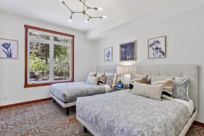 2 bedrooms, iron/ironing board, travel crib, WiFi