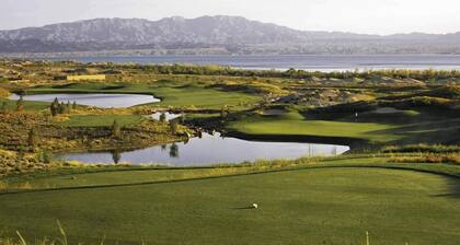 NEW! Modern Condo in Queens Bay with Amazing Views.