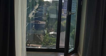 "Prime location, Sea view flat near the Beach"