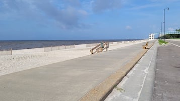 Tæt på stranden
