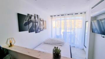 1 chambre, fer et planche à repasser, Wi-Fi
