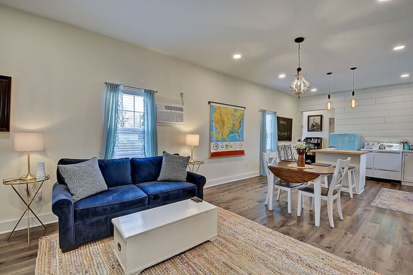 智能電視、壁爐