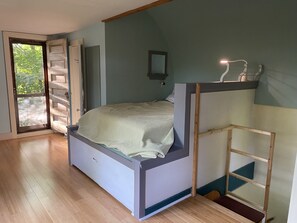 1 Schlafzimmer, Schreibtisch, Bügeleisen/Bügelbrett, kostenloses WLAN