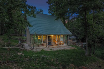 Big Pine Holler -1 mi to Beaver Lake-Cabin-Hot Tub