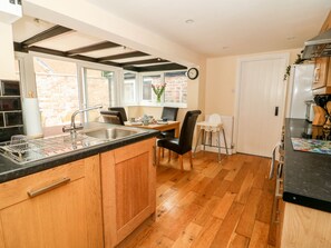 Cottage | Private kitchen