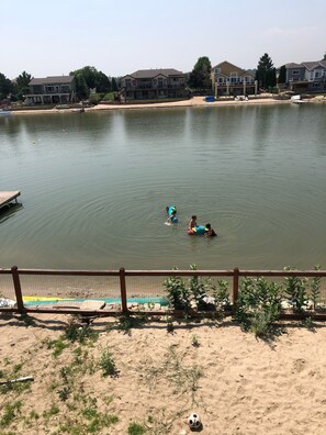 On the beach, sun-loungers, beach towels - Lakefront, Beach, Fishing, Hot Tub, Gated, Fire Pit (Denver)